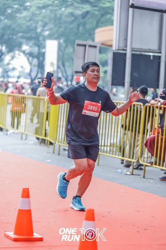 Race photo from ONE RUN 10K 2025