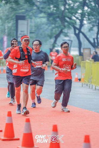 Race photo from ONE RUN 10K 2025