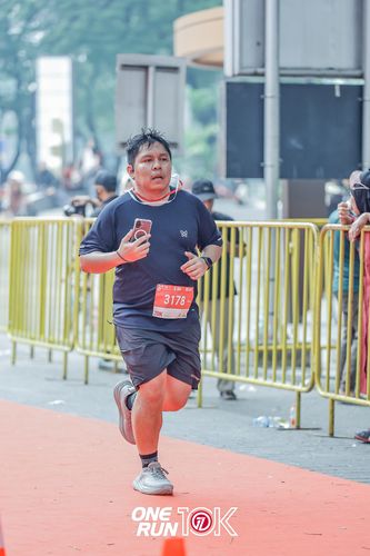 Race photo from ONE RUN 10K 2025