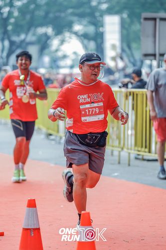 Race photo from ONE RUN 10K 2025