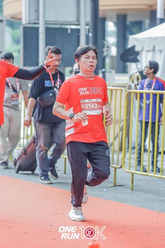Race photo from ONE RUN 10K 2025
