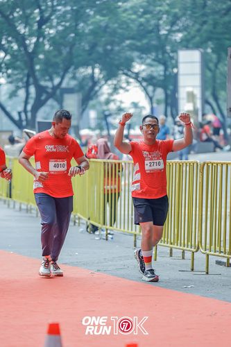 Race photo from ONE RUN 10K 2025