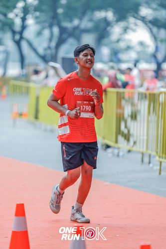 Race photo from ONE RUN 10K 2025