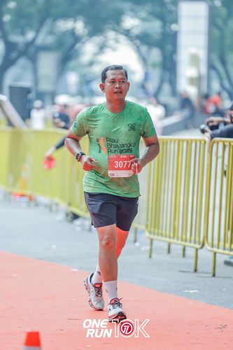 Race photo from ONE RUN 10K 2025