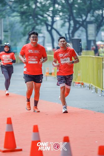 Race photo from ONE RUN 10K 2025