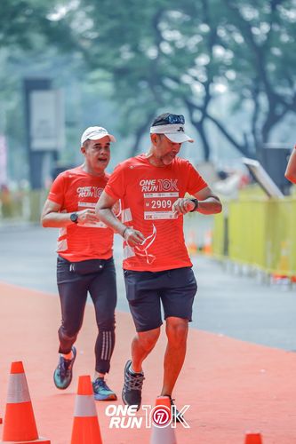 Race photo from ONE RUN 10K 2025