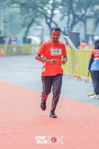 Race photo from ONE RUN 10K 2025