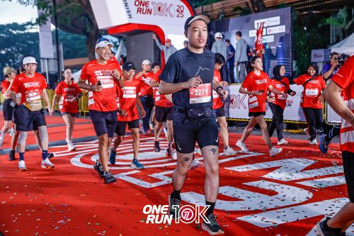 Race photo from ONE RUN 10K 2025