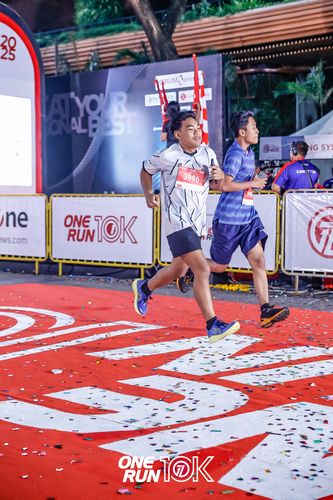 Race photo from ONE RUN 10K 2025
