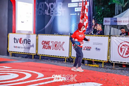 Race photo from ONE RUN 10K 2025