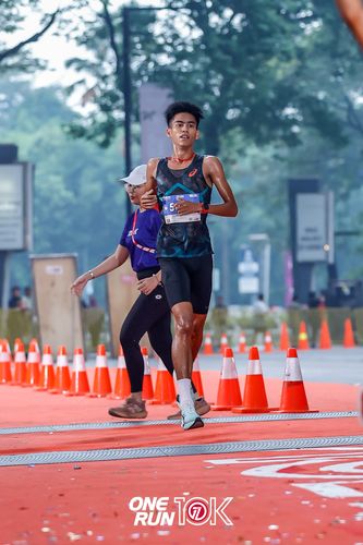 Race photo from ONE RUN 10K 2025