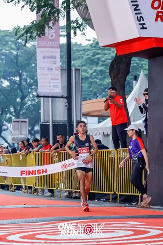 Race photo from ONE RUN 10K 2025