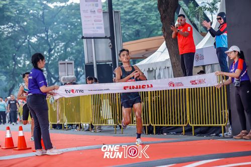 Race photo from ONE RUN 10K 2025