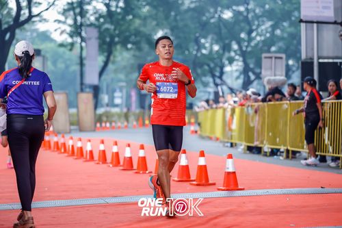 Race photo from ONE RUN 10K 2025