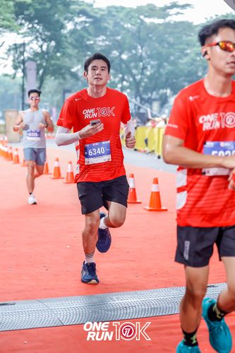 Race photo from ONE RUN 10K 2025