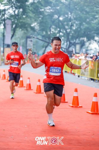 Race photo from ONE RUN 10K 2025
