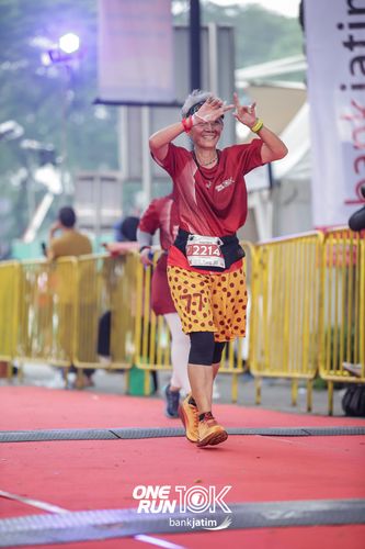 Race photo from ONE RUN 10 K
