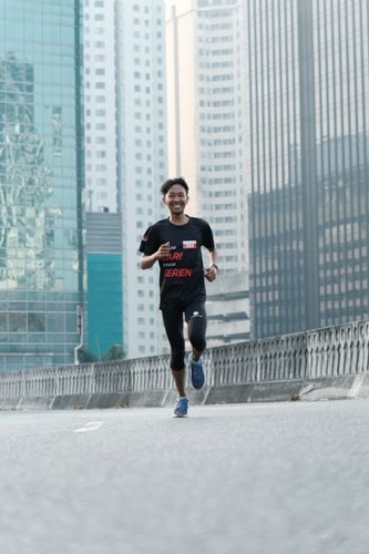 Race photo from Soft Launching Buku "Enggak Lari, Enggak Keren" & IdeaRun