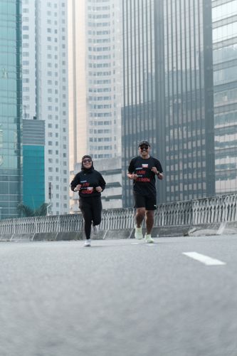 Race photo from Soft Launching Buku "Enggak Lari, Enggak Keren" & IdeaRun