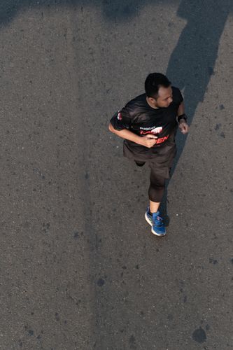 Race photo from Soft Launching Buku "Enggak Lari, Enggak Keren" & IdeaRun