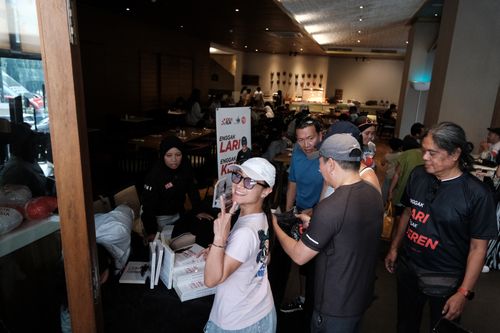 Race photo from Soft Launching Buku "Enggak Lari, Enggak Keren" & IdeaRun