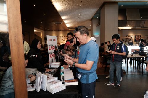 Race photo from Soft Launching Buku "Enggak Lari, Enggak Keren" & IdeaRun