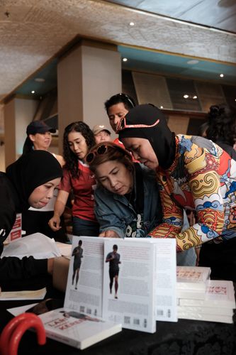 Race photo from Soft Launching Buku "Enggak Lari, Enggak Keren" & IdeaRun