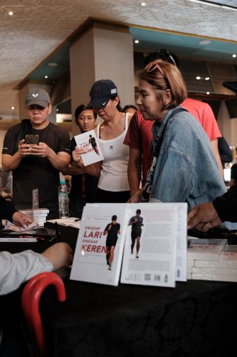 Race photo from Soft Launching Buku "Enggak Lari, Enggak Keren" & IdeaRun