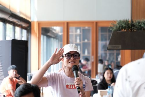 Race photo from Soft Launching Buku "Enggak Lari, Enggak Keren" & IdeaRun