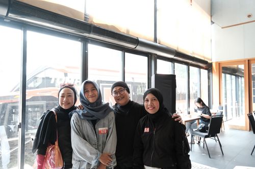 Race photo from Soft Launching Buku "Enggak Lari, Enggak Keren" & IdeaRun