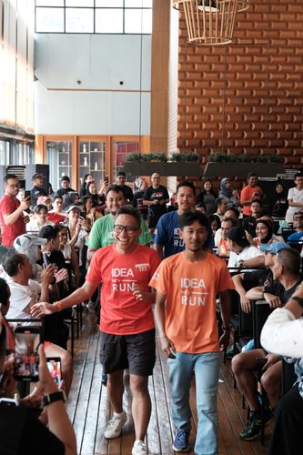 Race photo from Soft Launching Buku "Enggak Lari, Enggak Keren" & IdeaRun