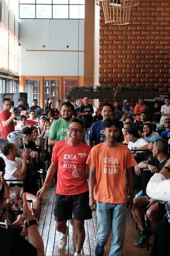 Race photo from Soft Launching Buku "Enggak Lari, Enggak Keren" & IdeaRun