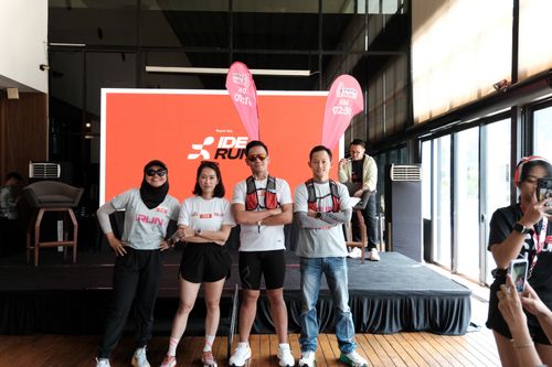 Race photo from Soft Launching Buku "Enggak Lari, Enggak Keren" & IdeaRun