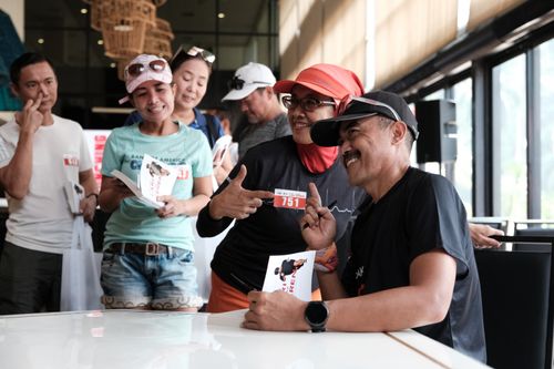 Race photo from Soft Launching Buku "Enggak Lari, Enggak Keren" & IdeaRun