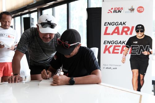 Race photo from Soft Launching Buku "Enggak Lari, Enggak Keren" & IdeaRun