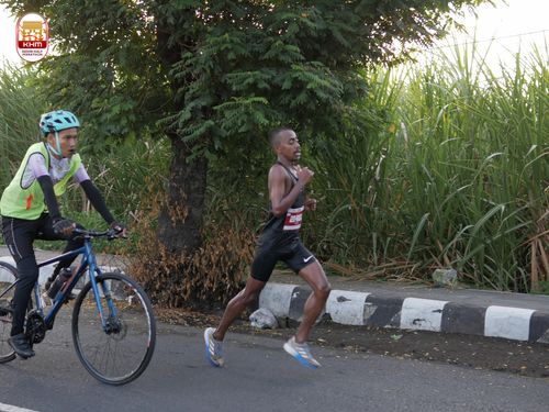 Race photo from Kediri Half Marathon 2024