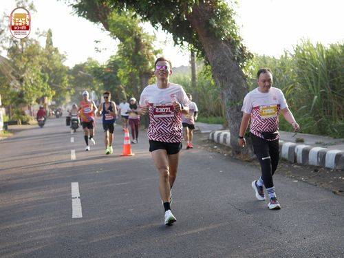 Race photo from Kediri Half Marathon 2024