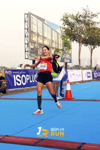 Race photo from ISOPlus Run 2024 Jakarta