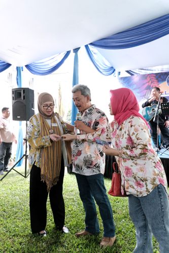 Race photo from Class of 84, 40 Years Togetherness