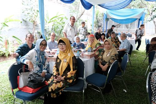 Race photo from Class of 84, 40 Years Togetherness