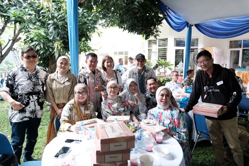 Race photo from Class of 84, 40 Years Togetherness