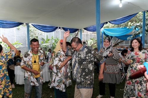 Race photo from Class of 84, 40 Years Togetherness