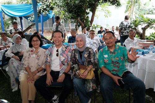 Race photo from Class of 84, 40 Years Togetherness