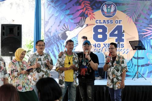 Race photo from Class of 84, 40 Years Togetherness