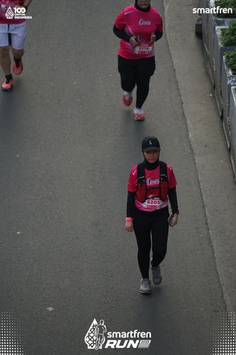 Race photo from Smartfren Run 2025 