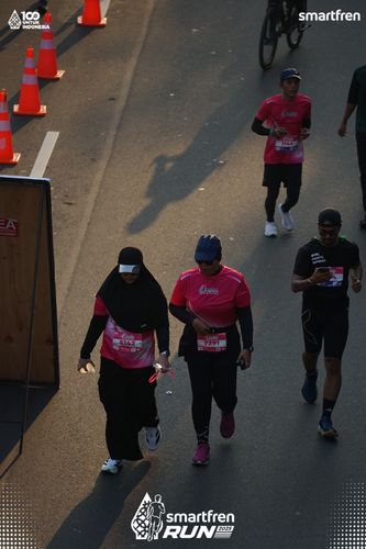 Race photo from Smartfren Run 2025 