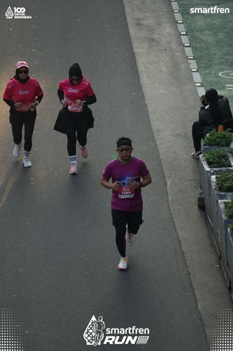 Race photo from Smartfren Run 2025 