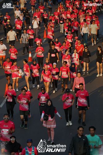 Race photo from Smartfren Run 2025 