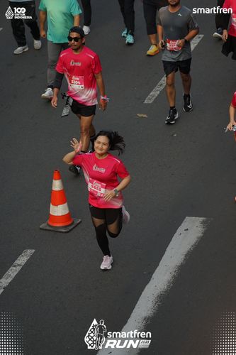 Race photo from Smartfren Run 2025 