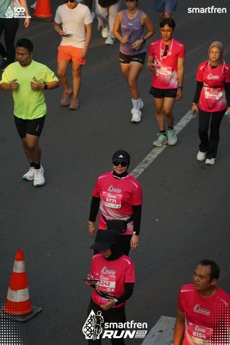 Race photo from Smartfren Run 2025 